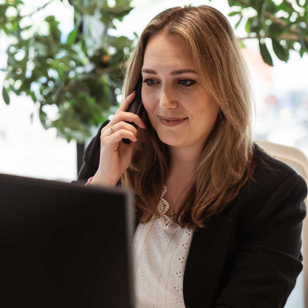 Lisa - Aan de telefoon